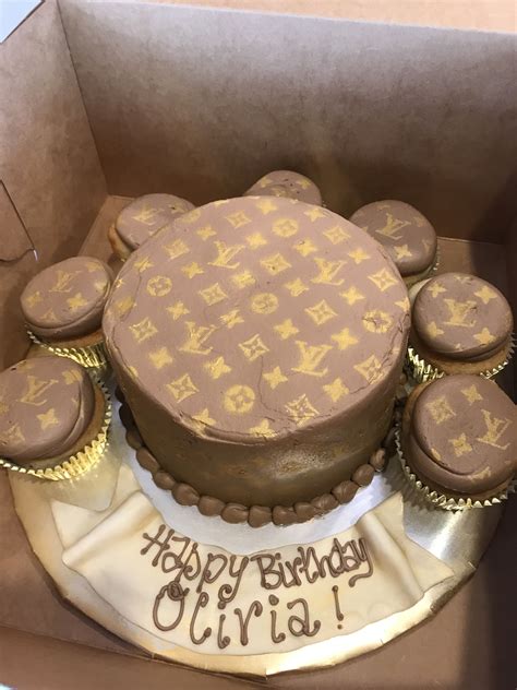 cakes louis vuitton|Louis Vuitton cake prices.